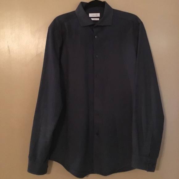 Calvin klien men navy blue dress shirts - Picture 1 of 3